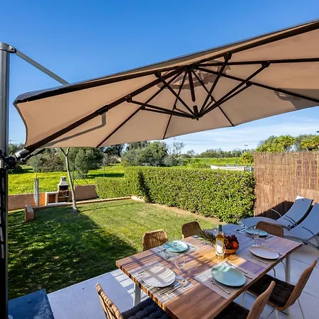 別荘 Casa Esmarand